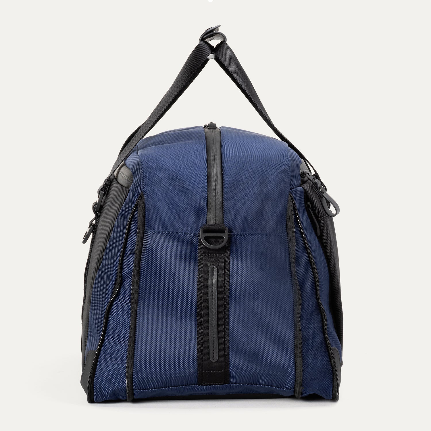 Travelpro® Altitude™ Double Expansion Duffel (32 x 49 x 23 cm)