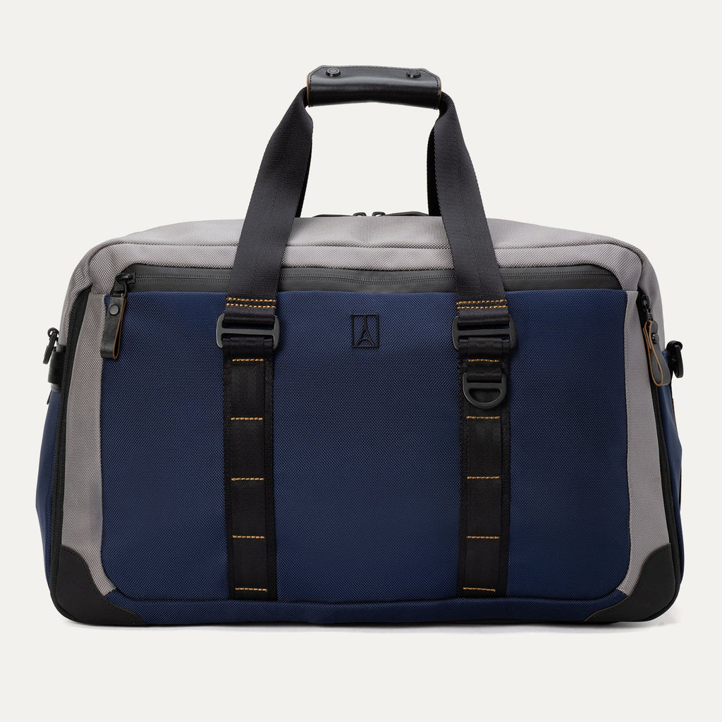 Travelpro® Altitude™ Doppelt erweiterbare Reisetasche (32 x 49 x 23 cm)