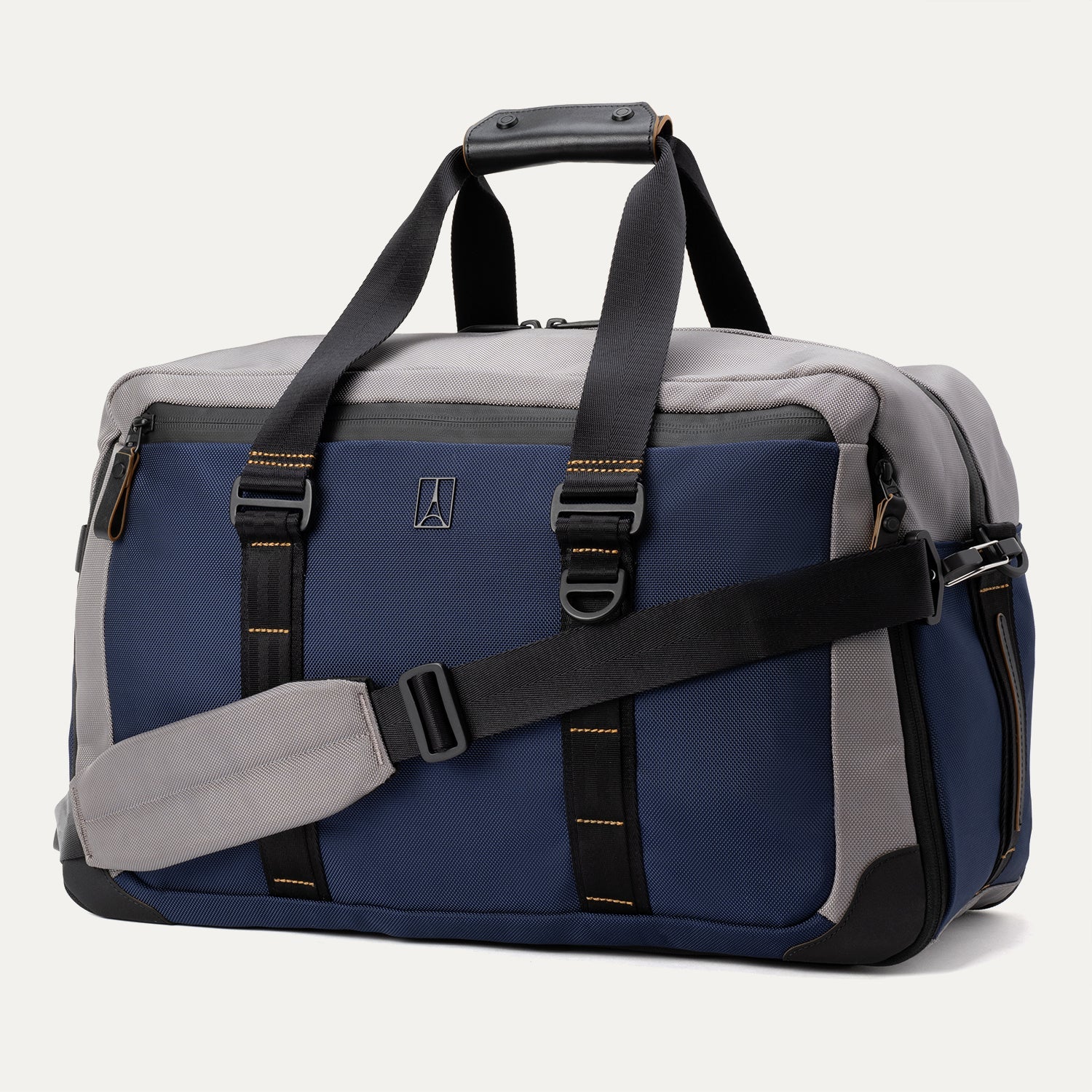 Travelpro® Altitude™ Double Expansion Duffel (32 x 49 x 23 cm)