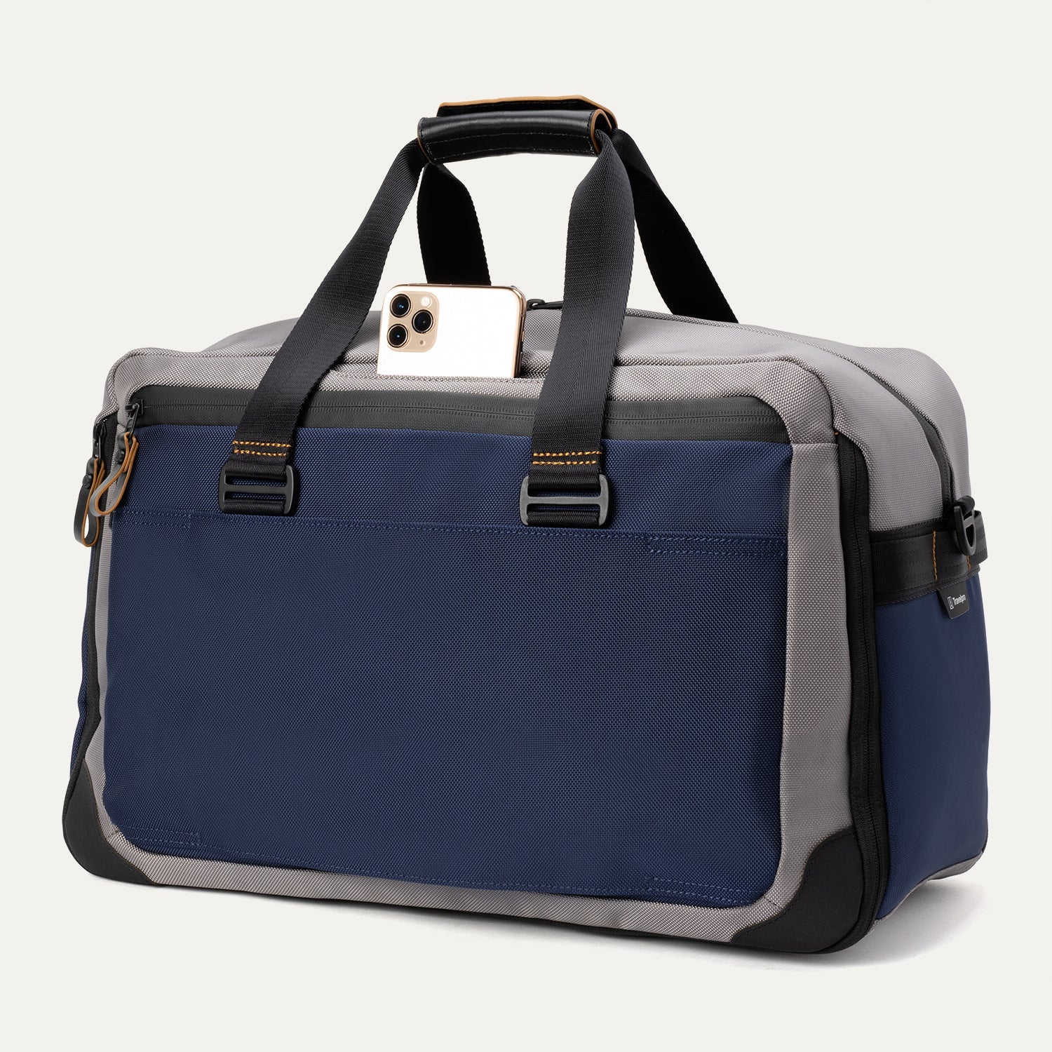 Travelpro® Altitude™ Doppelt erweiterbare Reisetasche (32 x 49 x 23 cm)