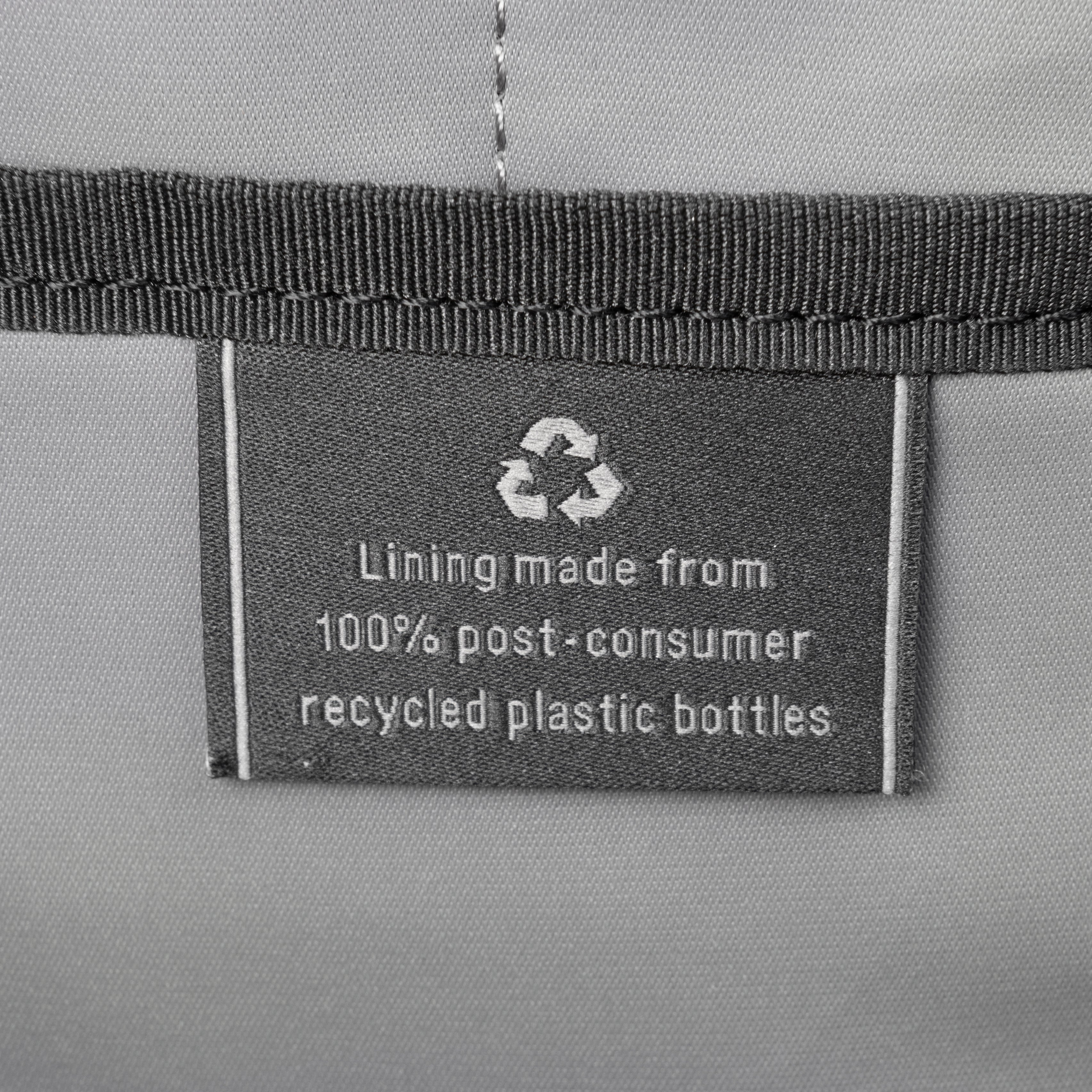 Travelpro® Altitude™ Full Expansion Brief (31 x 41 x 6cm)