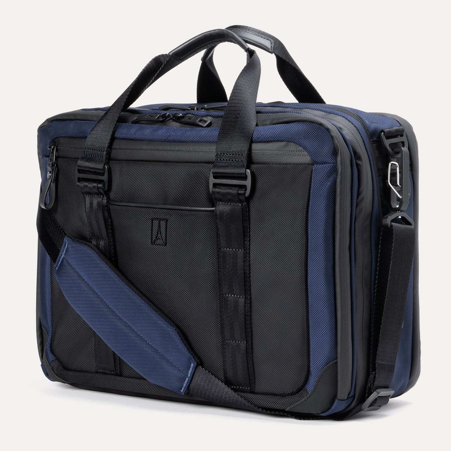 Travelpro® Altitude™ Full Expansion Brief (31 x 41 x 6cm)