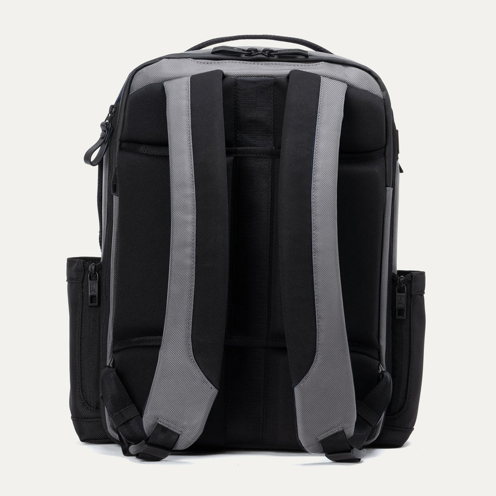 Travelpro® Altitude™ Slim Expandable Laptop Backpack 20-24L (41 x 34 x 20 cm)
