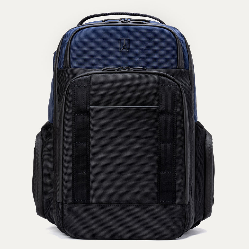Travelpro® Altitude™ Large Expandable Laptop Backpack 30-36L (46 x 38 x 24 cm)