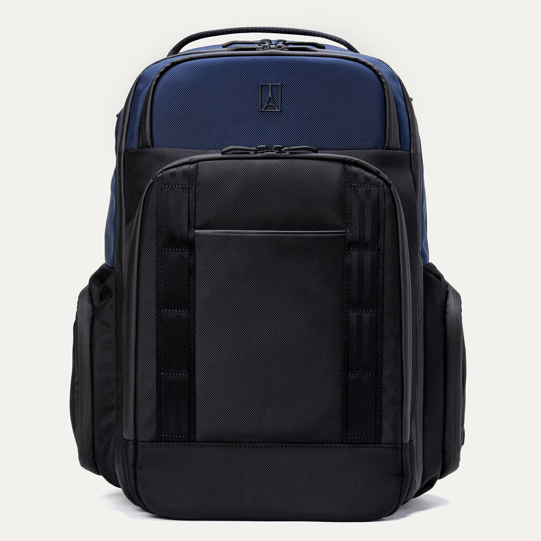 Travelpro® Altitude™ Large Expandable Laptop Backpack 30-36L (46 x 38 x 24 cm)