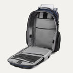 Travelpro® Altitude™ Large Expandable Laptop Backpack 30-36L (46 x 38 x 24 cm)