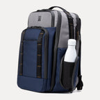 Travelpro® Altitude™ Large Expandable Laptop Backpack 30-36L (46 x 38 x 24 cm)
