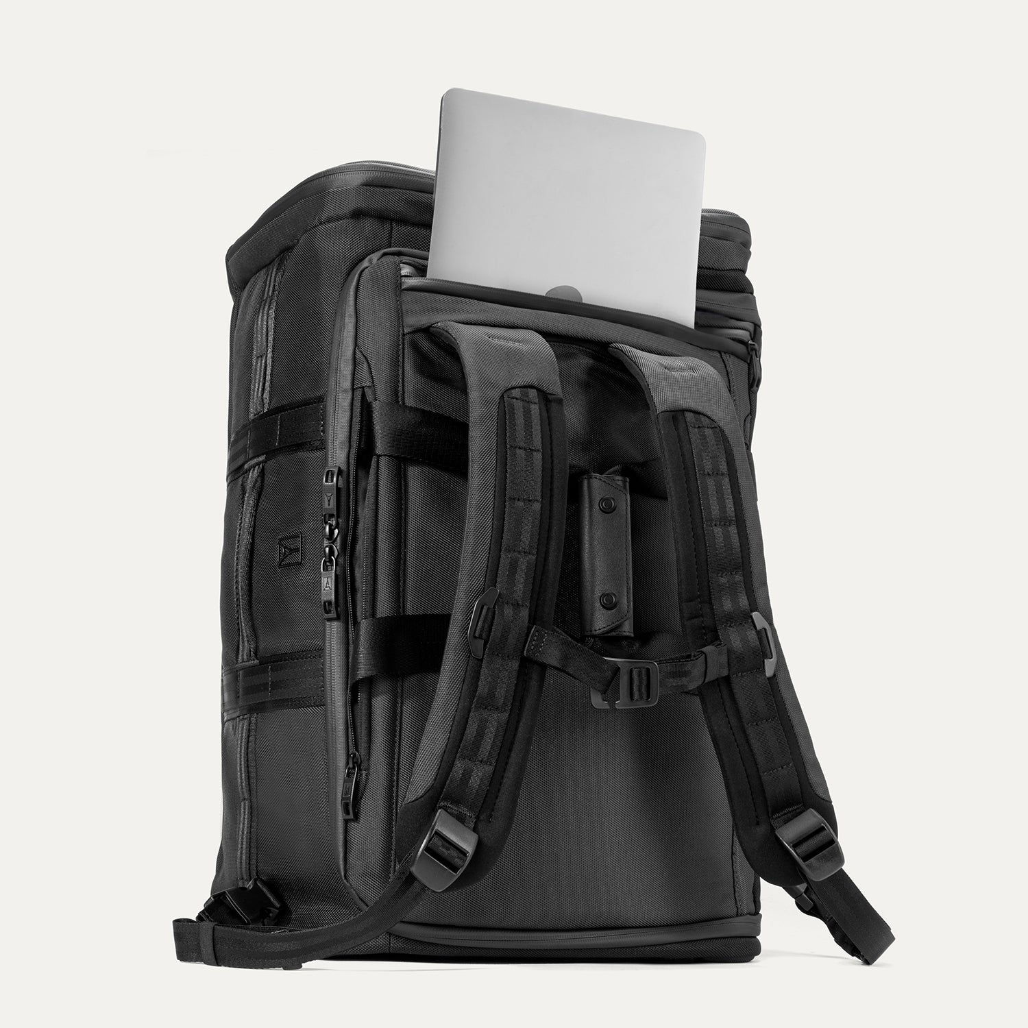 Convertible Duffel Bag Backpack for Travel