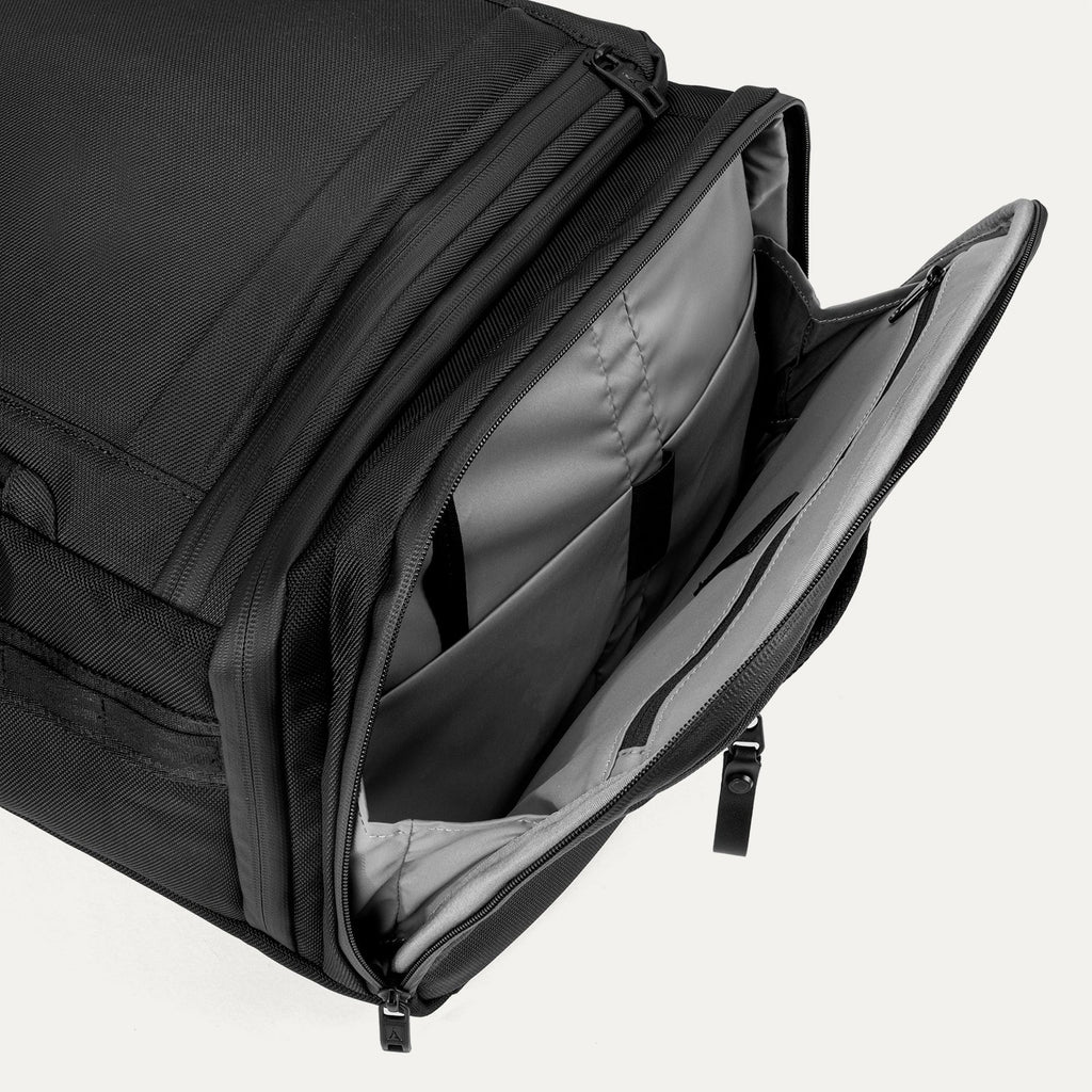 Travelpro® Altitude™ konvertibel duffel/ryggsekk