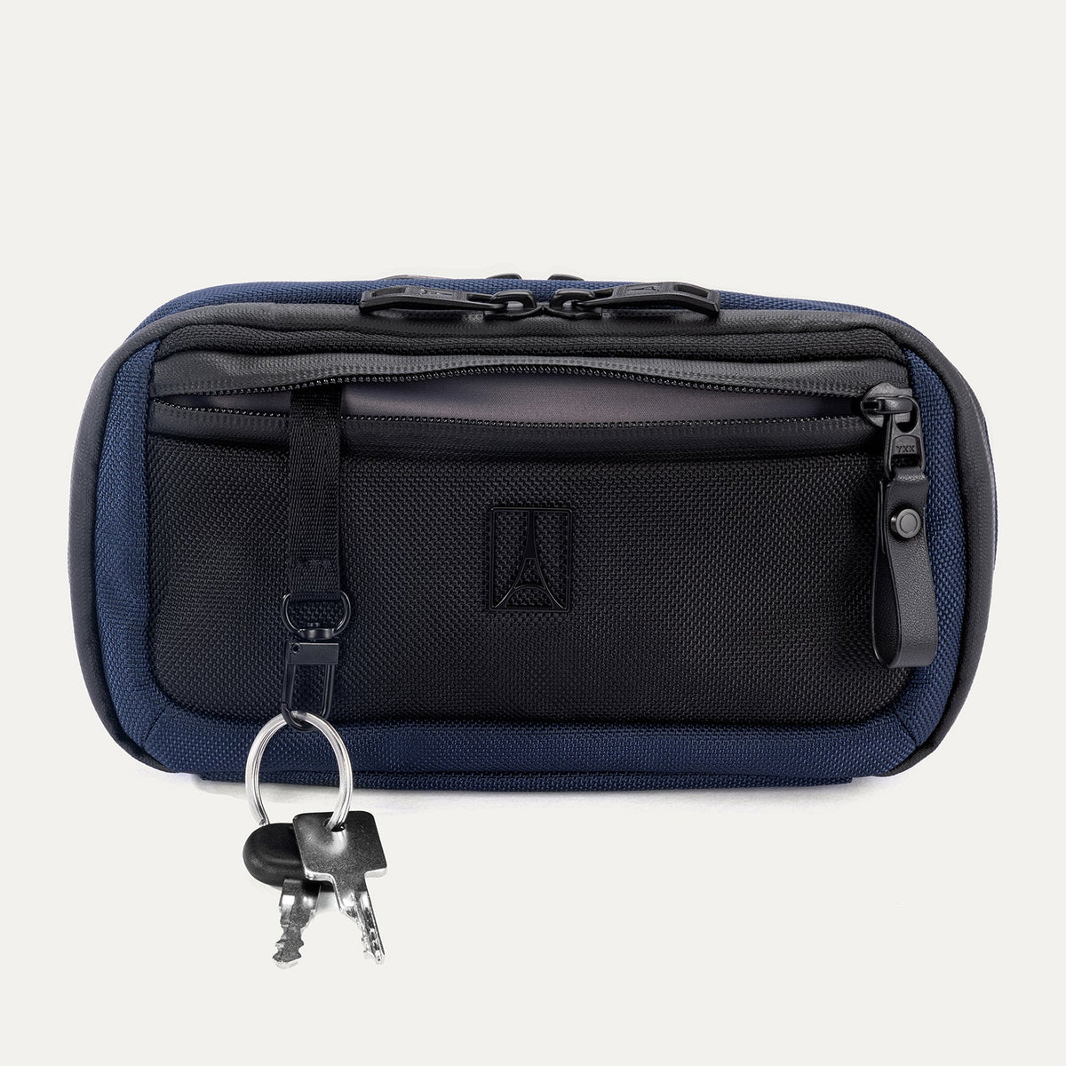 Travelpro® Altitude™ Sling 2L (13 x 23 x 8 cm)