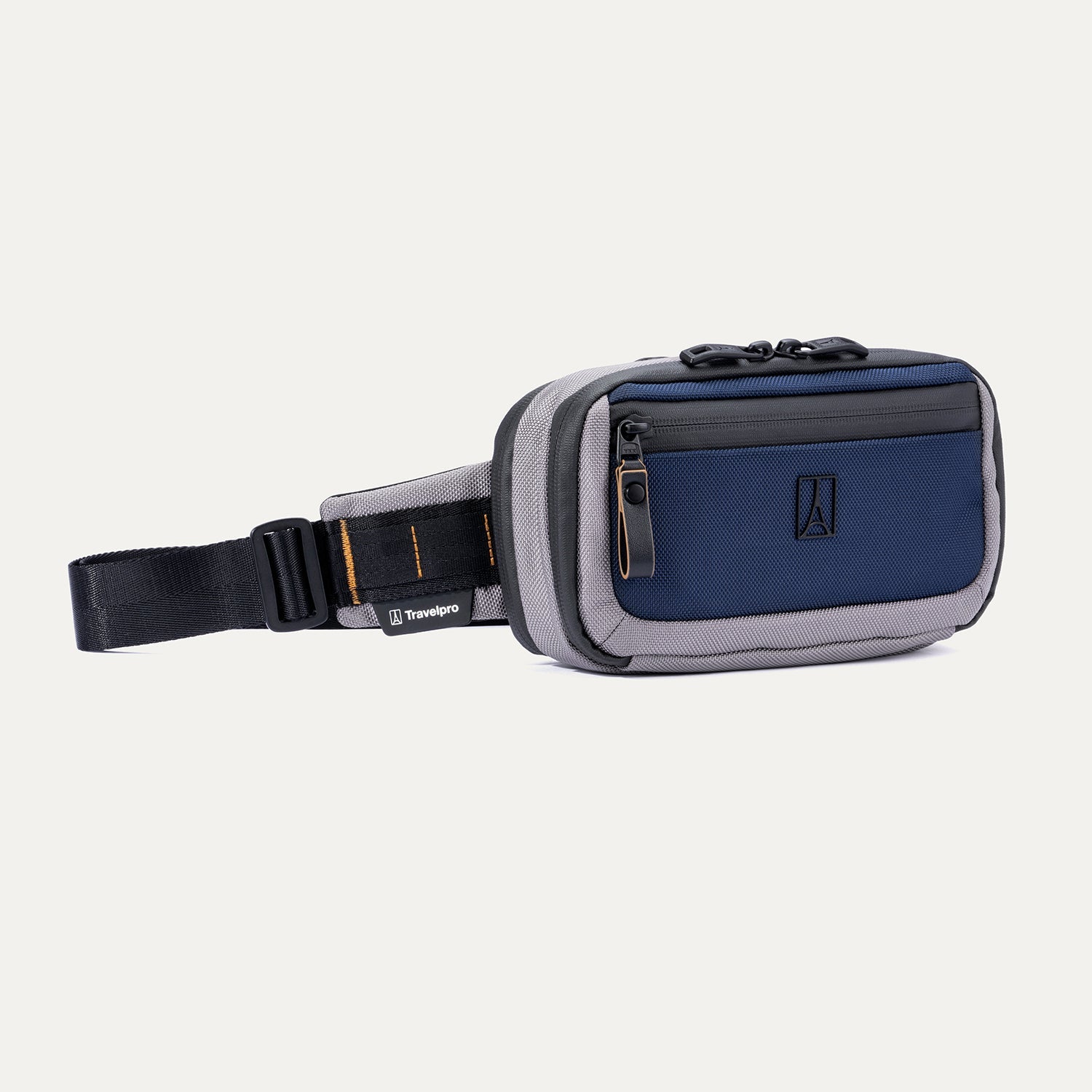 Travelpro® Altitude™ Sling 2L (13 x 23 x 8 cm)