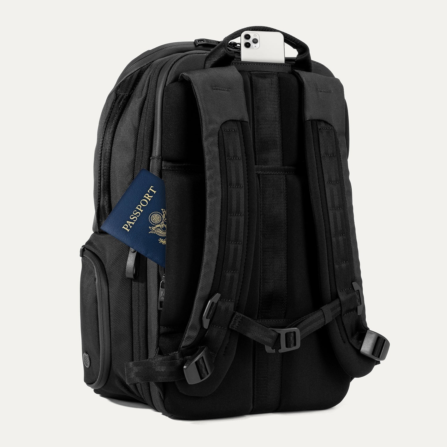 Travelpro® Altitude™ All-Purpose Full Expansion Laptop Backpack 24-34L (47 x 36 x 20 cm)