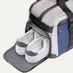 Travelpro® Altitude™ Day-to-Day Duffel (28 x 43 x 20 cm)