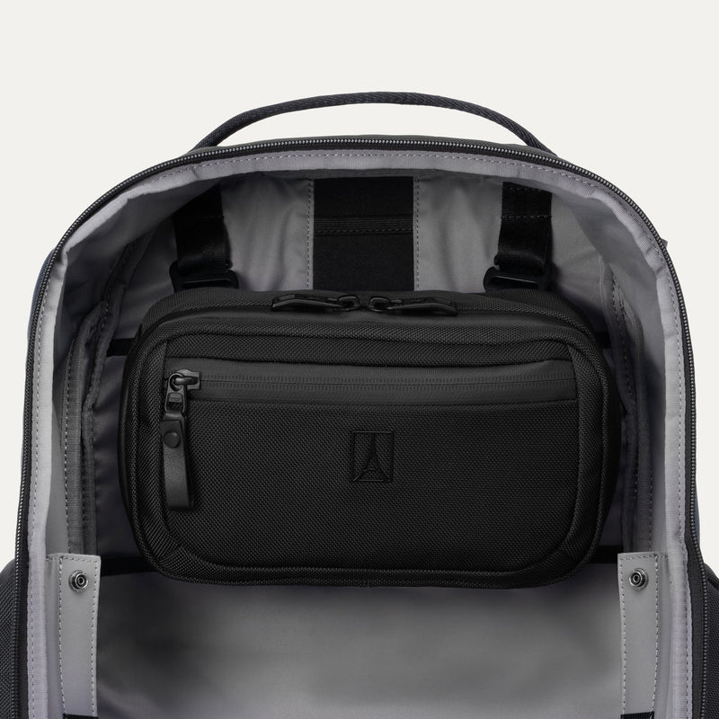 Travelpro® Altitude™ Organisation Kit (13 x 23 x 8 cm)