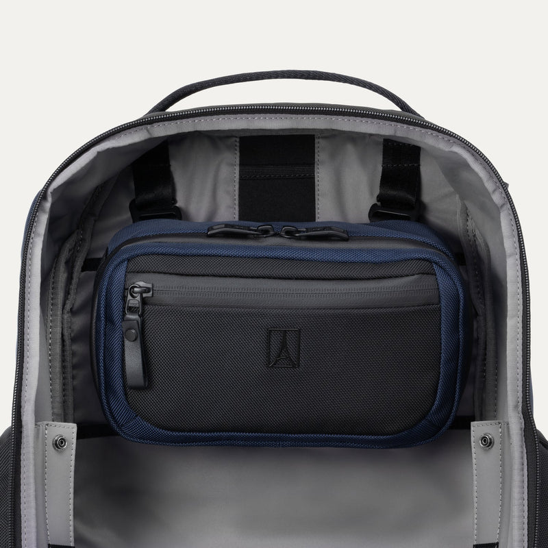 Travelpro® Altitude™ Organisation Kit (13 x 23 x 8 cm)